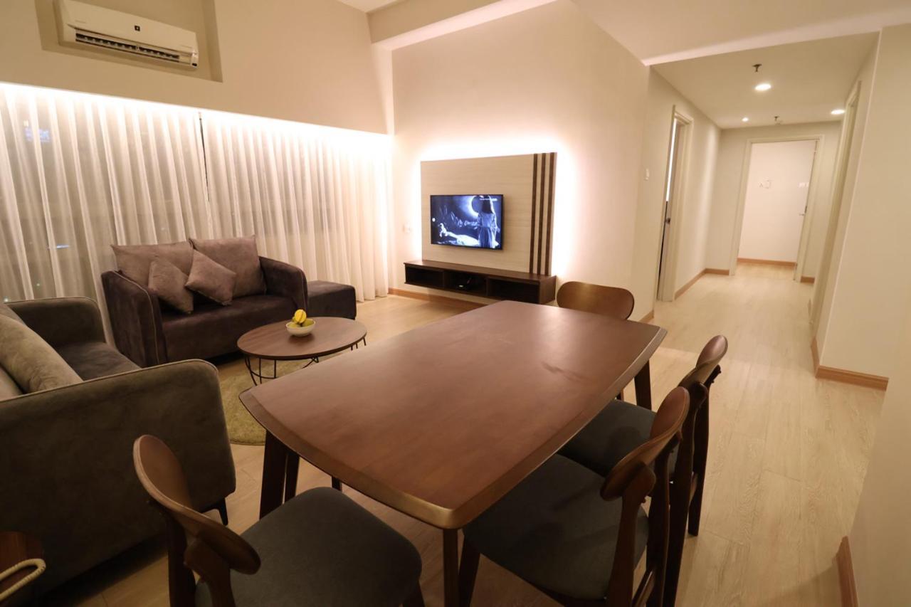 Crown Regency Serviced Suites Kuala Lumpur Exterior photo