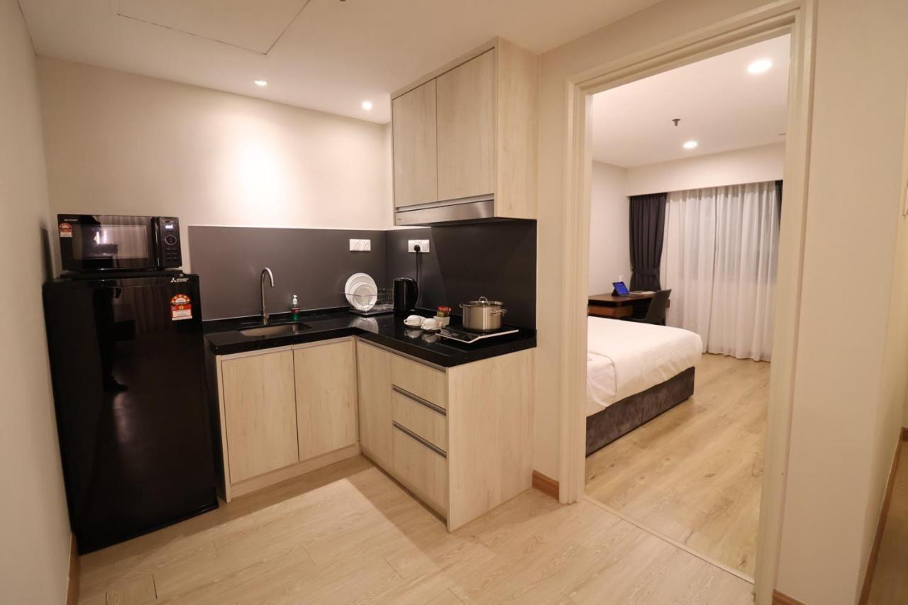 Crown Regency Serviced Suites Kuala Lumpur Exterior photo